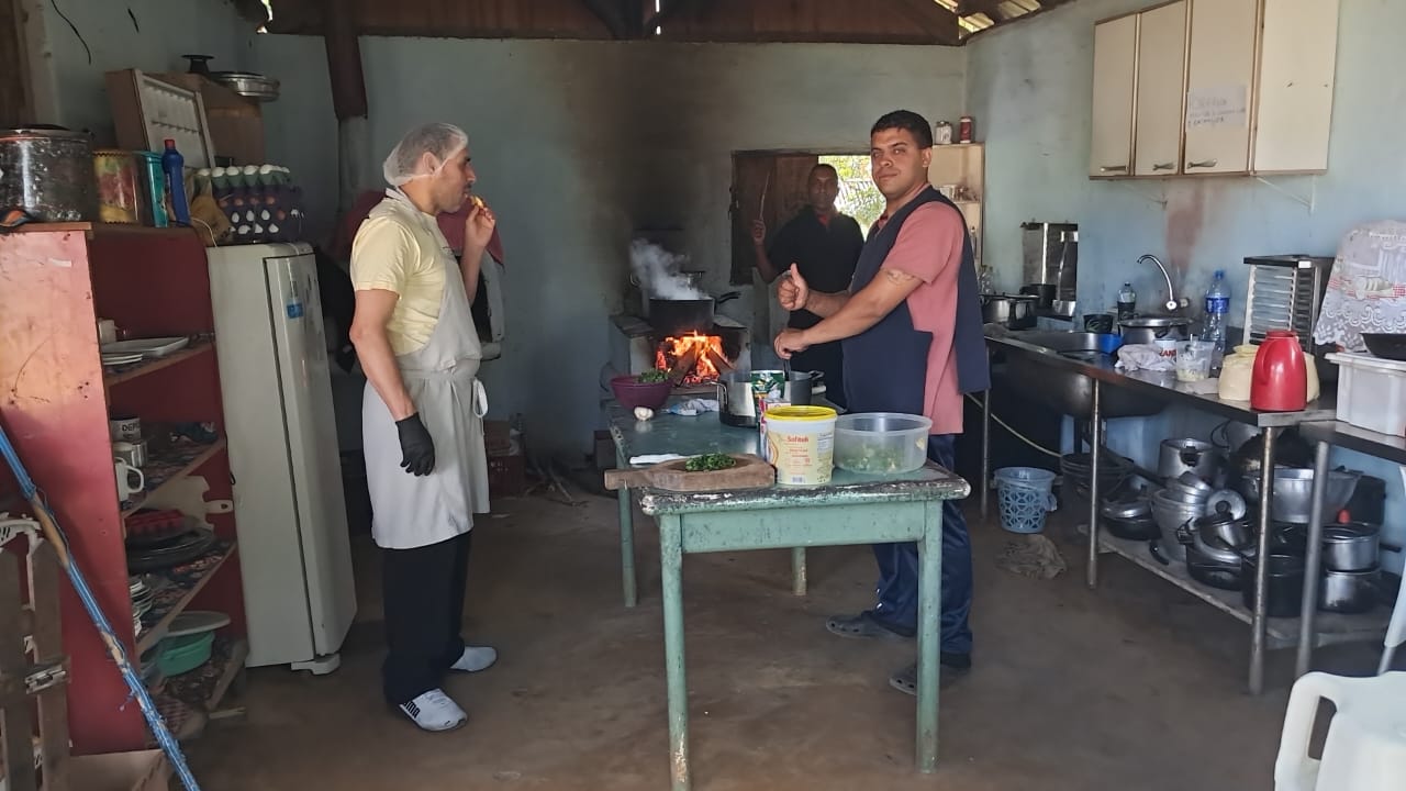 Almoço Solidário